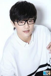 爆料许嵩近况最新消息新闻,最新动态曝光,音乐事业再掀波澜 第2张 爆料许嵩近况最新消息新闻,最新动态曝光,音乐事业再掀波澜 第2张